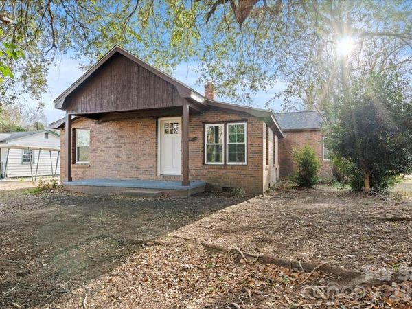 32 Roddy Street, Cheraw, SC 29520