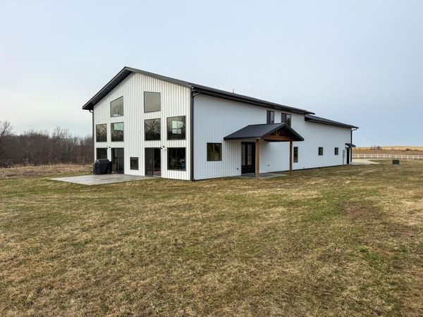 11719 Ridgeview Road , Hokah, MN 55941