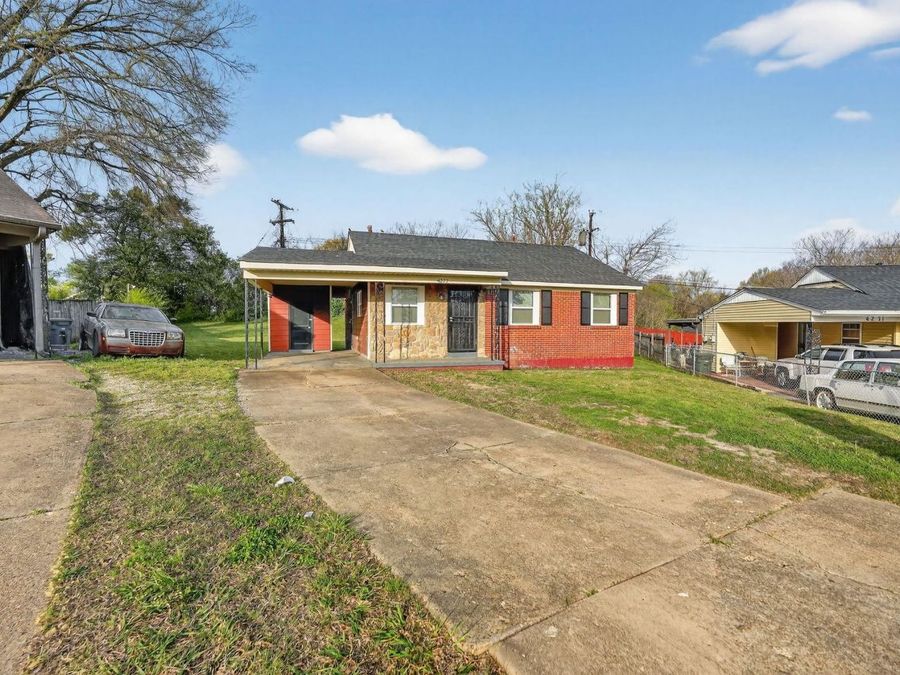 Property Image 4