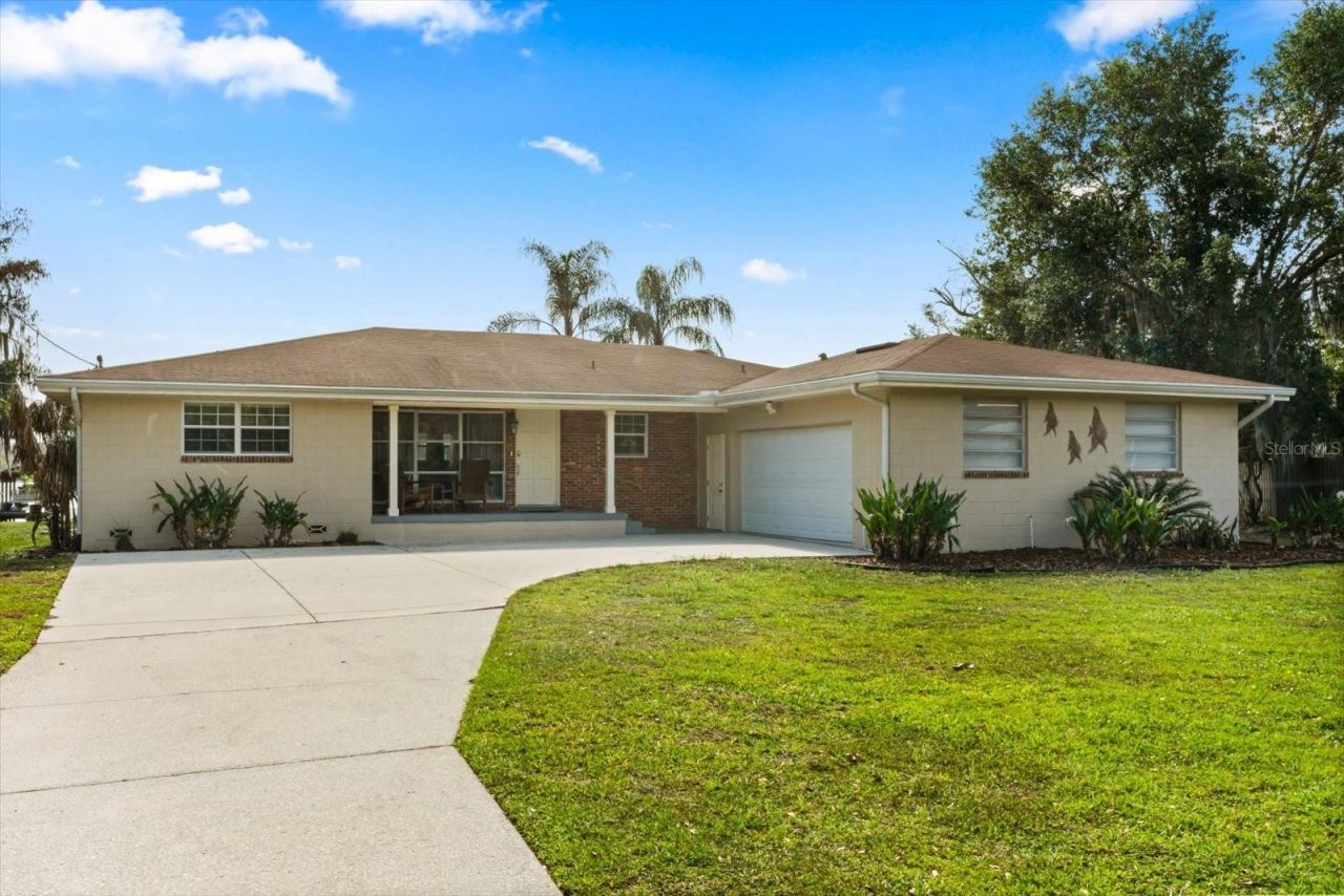 5493 Alandale Court , Orlando, FL 32839 Photo