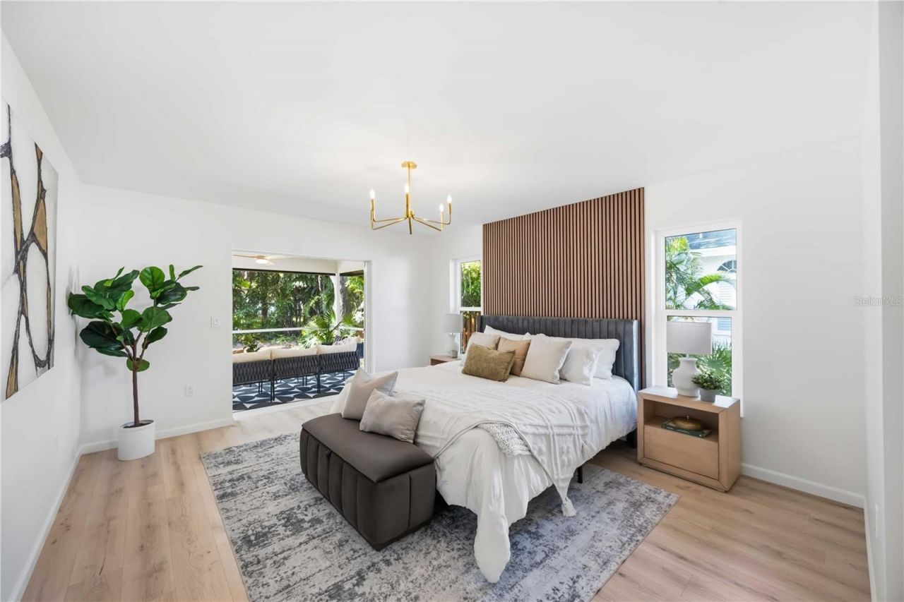 4420 Oak View Drive, Sarasota, FL 34232 Photo