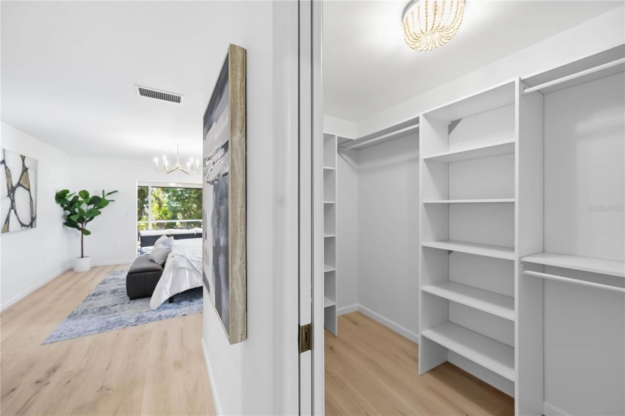 4420 Oak View Drive, Sarasota, FL 34232 Photo