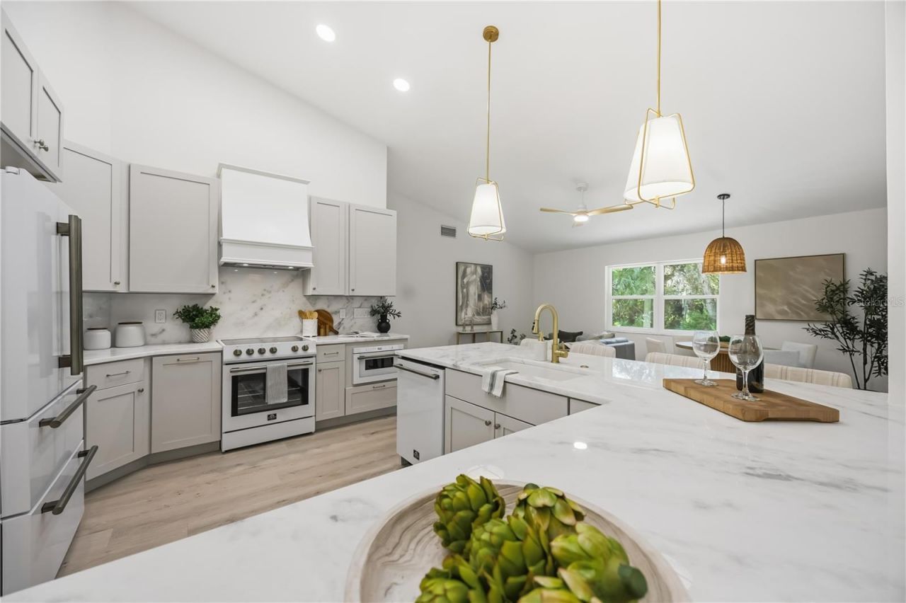 4420 Oak View Drive, Sarasota, FL 34232 Photo