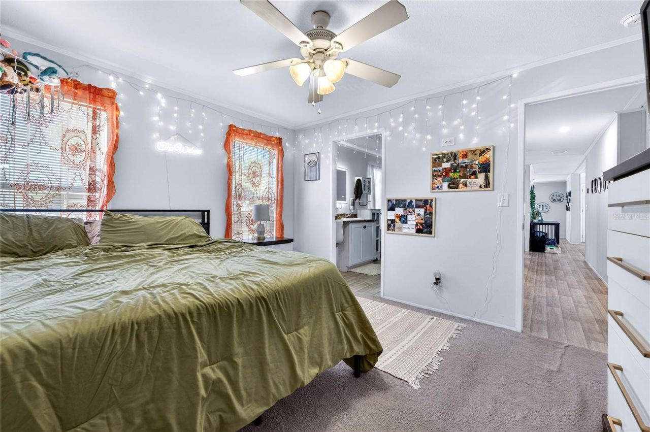 5266 Pineland Avenue, Port Orange, FL 32127 Photo