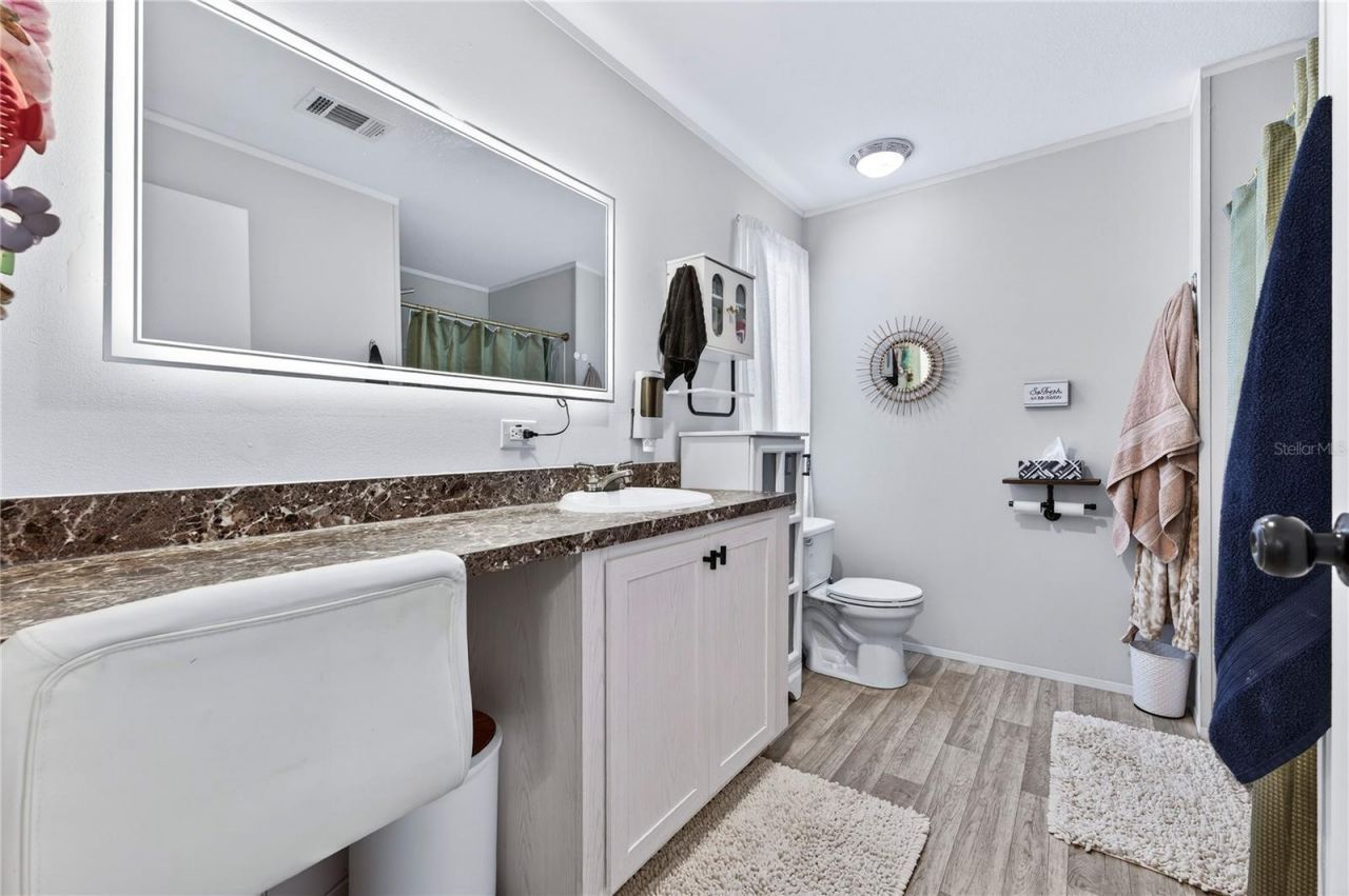 5266 Pineland Avenue, Port Orange, FL 32127 Photo