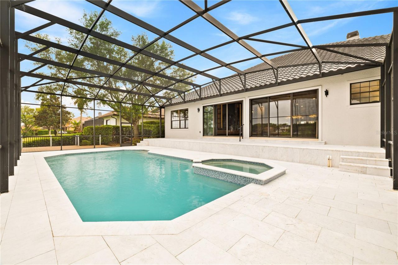 812 Johns Point Drive, Oakland, FL 34787 Photo