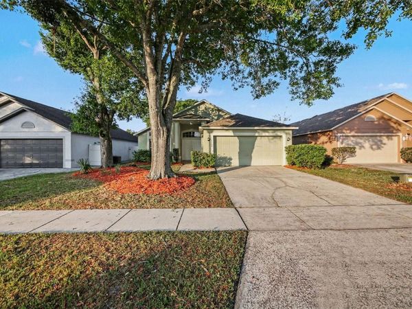 4308 IVEYGLEN AVENUE , ORLANDO, FL 32826