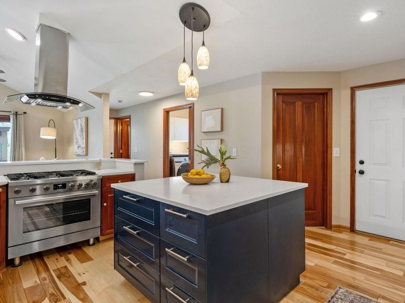 3275 Colchester Road, Columbus, OH 43221 Photo 12