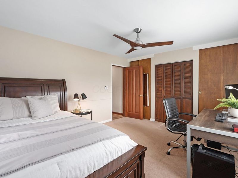 3275 Colchester Road, Columbus, OH 43221 Photo 37