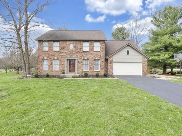 11 Joshua Lane, Granville, OH 43023