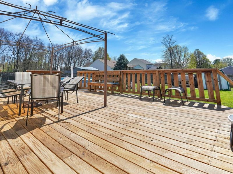 575 Monroe Drive, Ashville, OH 43103 Photo 23