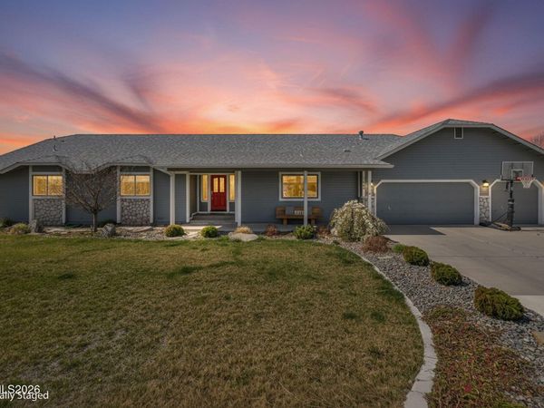 2664 Kayne Avenue, Minden, NV 89423