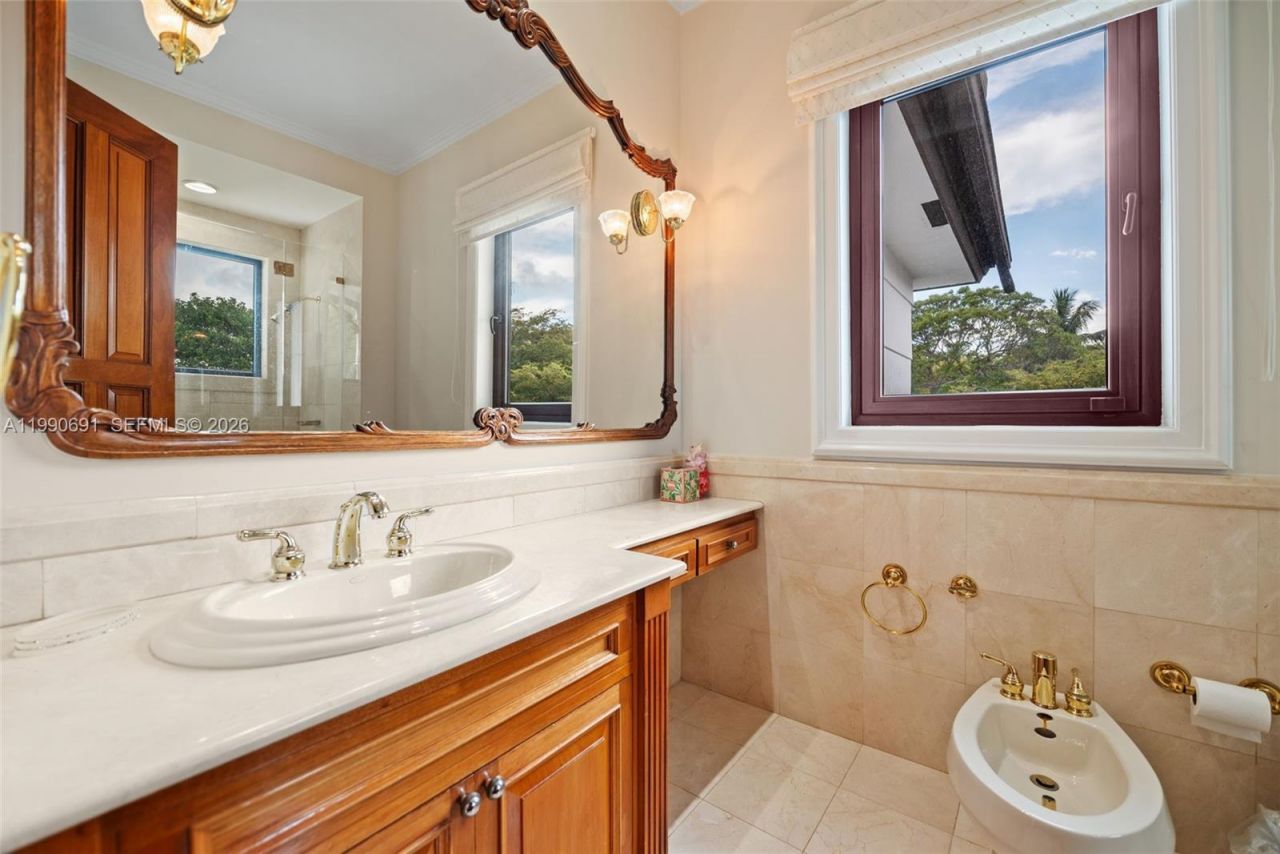 7701 Old Cutler Rd, Coral Gables, FL 33143 Photo