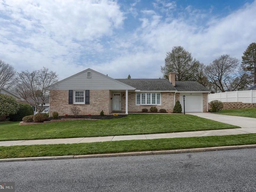 408 Berryhill Road, Harrisburg, PA 17109 Main Photo