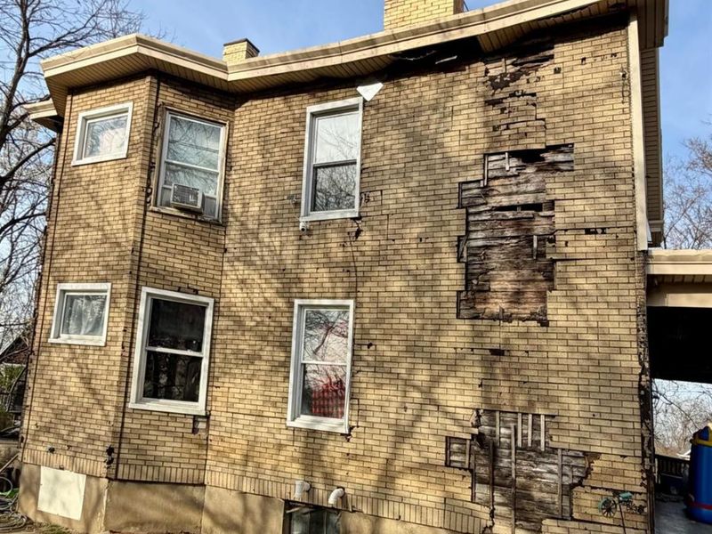 3719 Laclede, Cincinnati, OH 45205 Photo 2