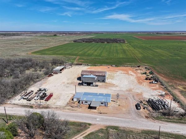 13746 cr 495, Hodges, TX 79525