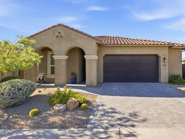 21718 N 58TH Street, Phoenix, AZ 85054