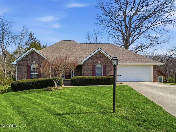 7418 Beavers Bend Lane, Corryton, TN 37721