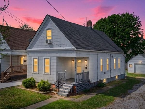 1314 Cove Avenue, Lakewood, OH 44107