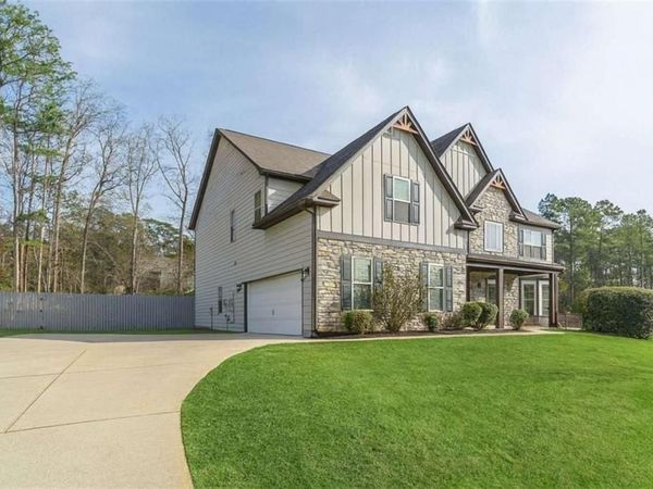 150 Bellemeade Court, Fayetteville, GA 30215