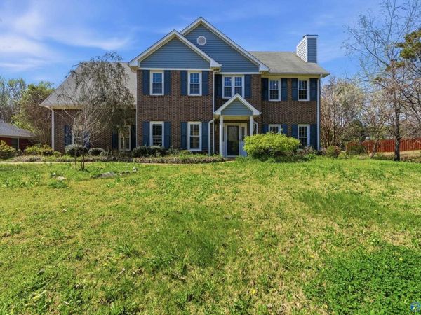 106 Golden Oak Drive NW, Huntsville, AL 35806