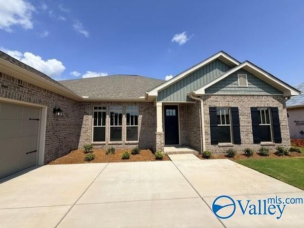 204 Emma Harris Circle, Triana, AL 35756