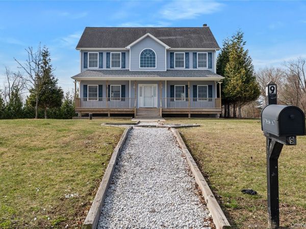 9 Ralph Brach Drive , Wallkill, NY 12589
