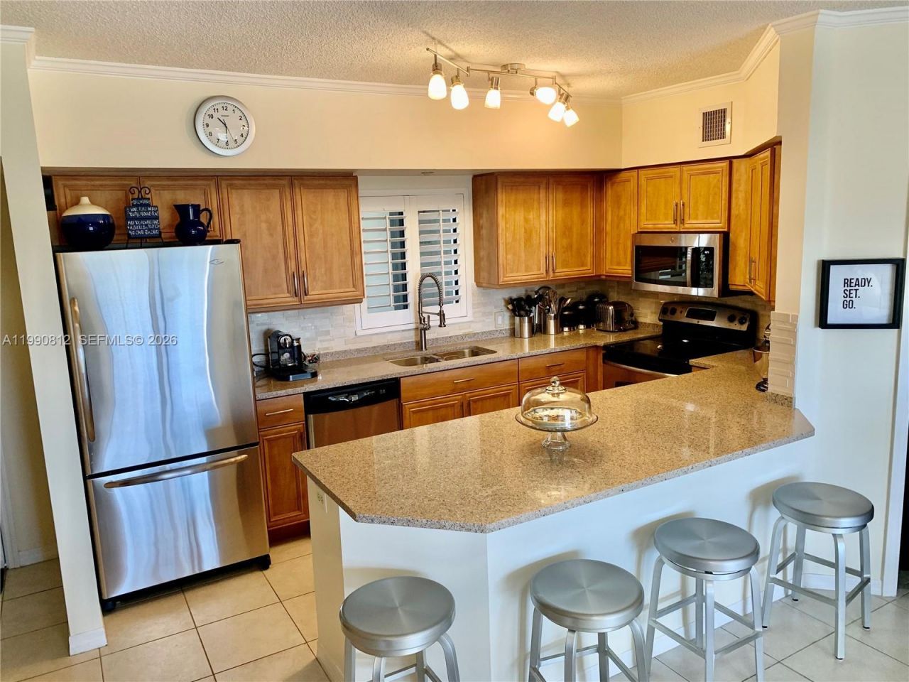 2105 Lavers Cir , Unit 501, Delray Beach, FL 33444 Photo