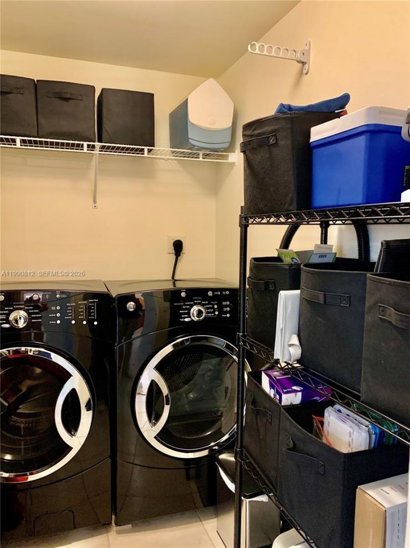 2105 Lavers Cir , Unit 501, Delray Beach, FL 33444 Photo