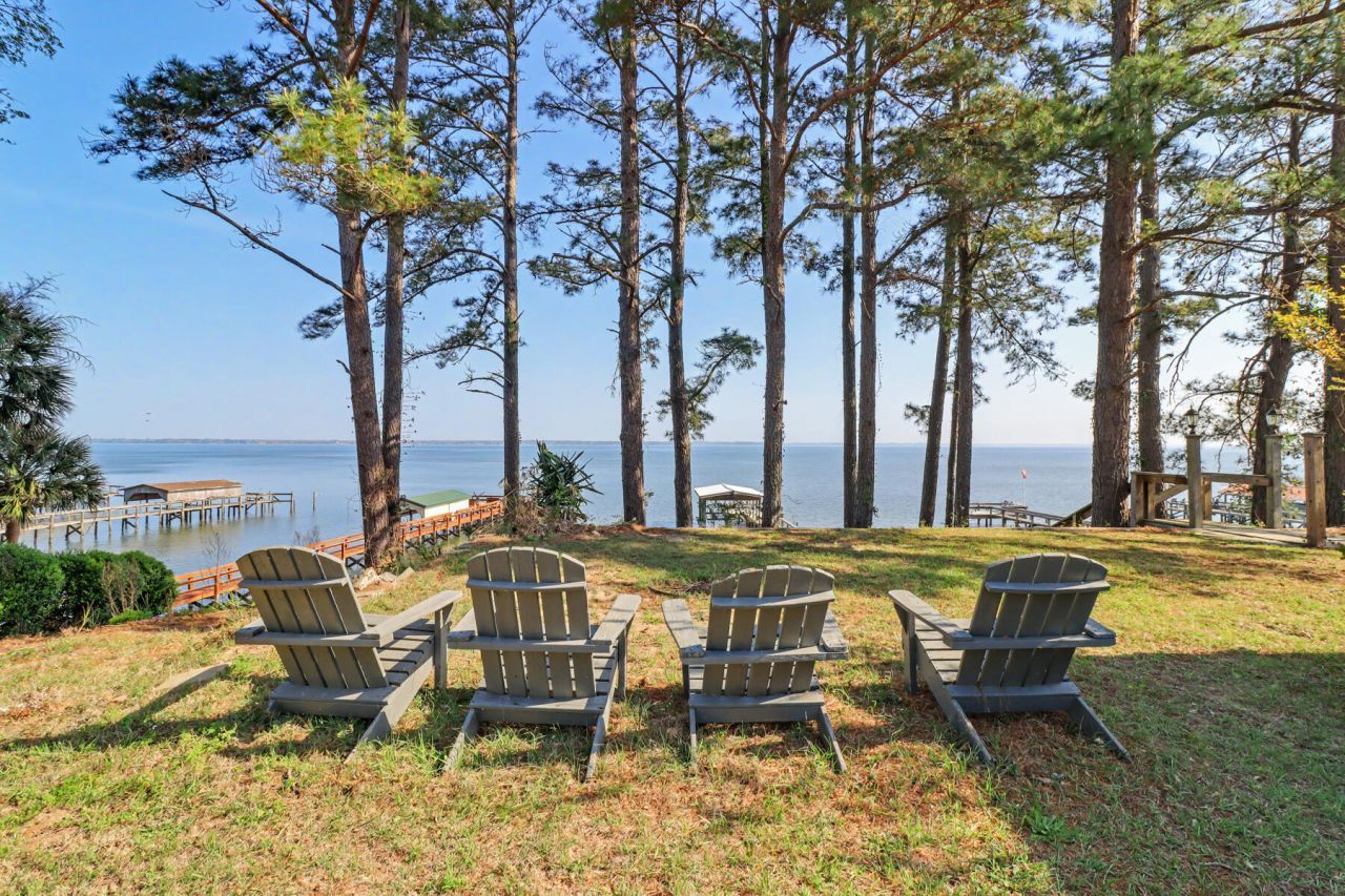 214 Bennette Street Photo 12