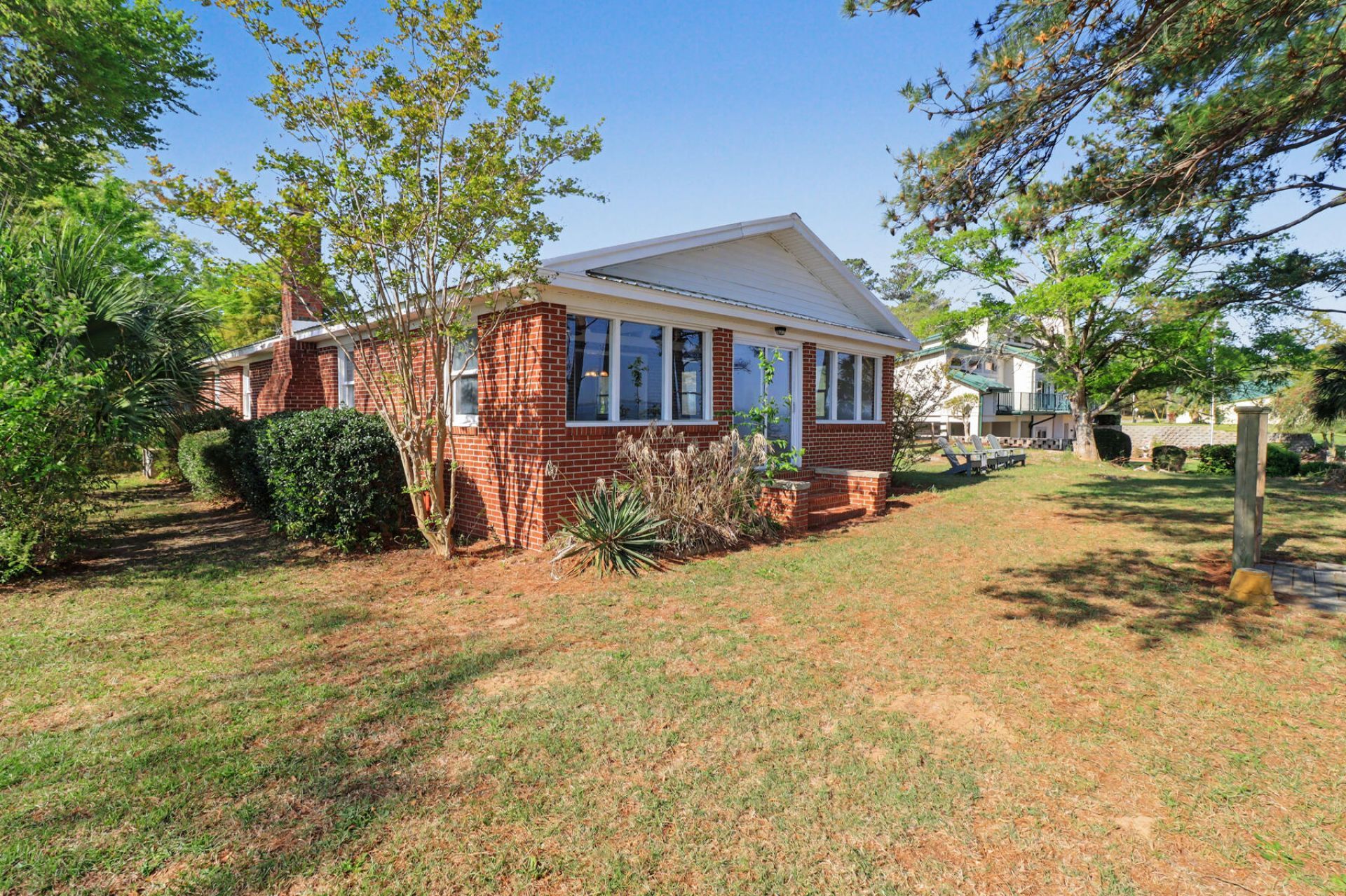 214 Bennette Street Photo 14