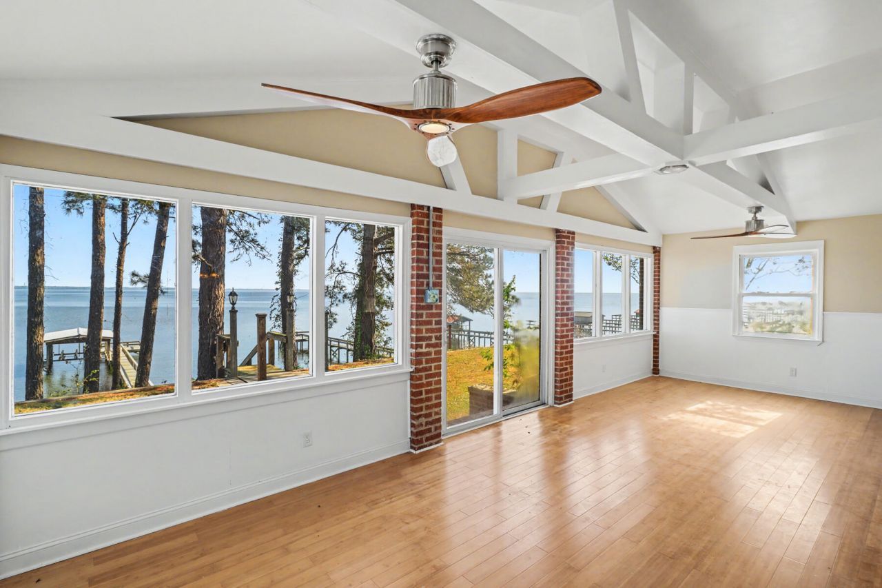 214 Bennette Street Photo 15