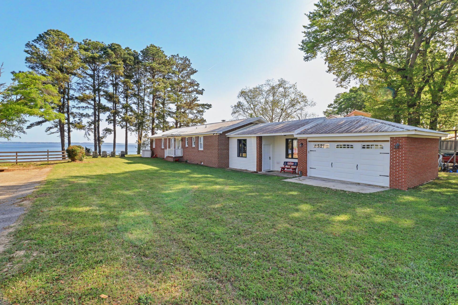 214 Bennette Street Photo 18