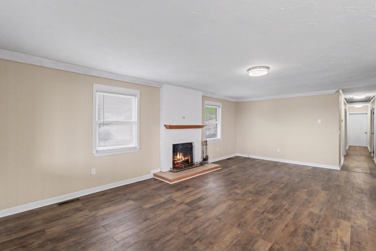 214 Bennette Street Photo 23