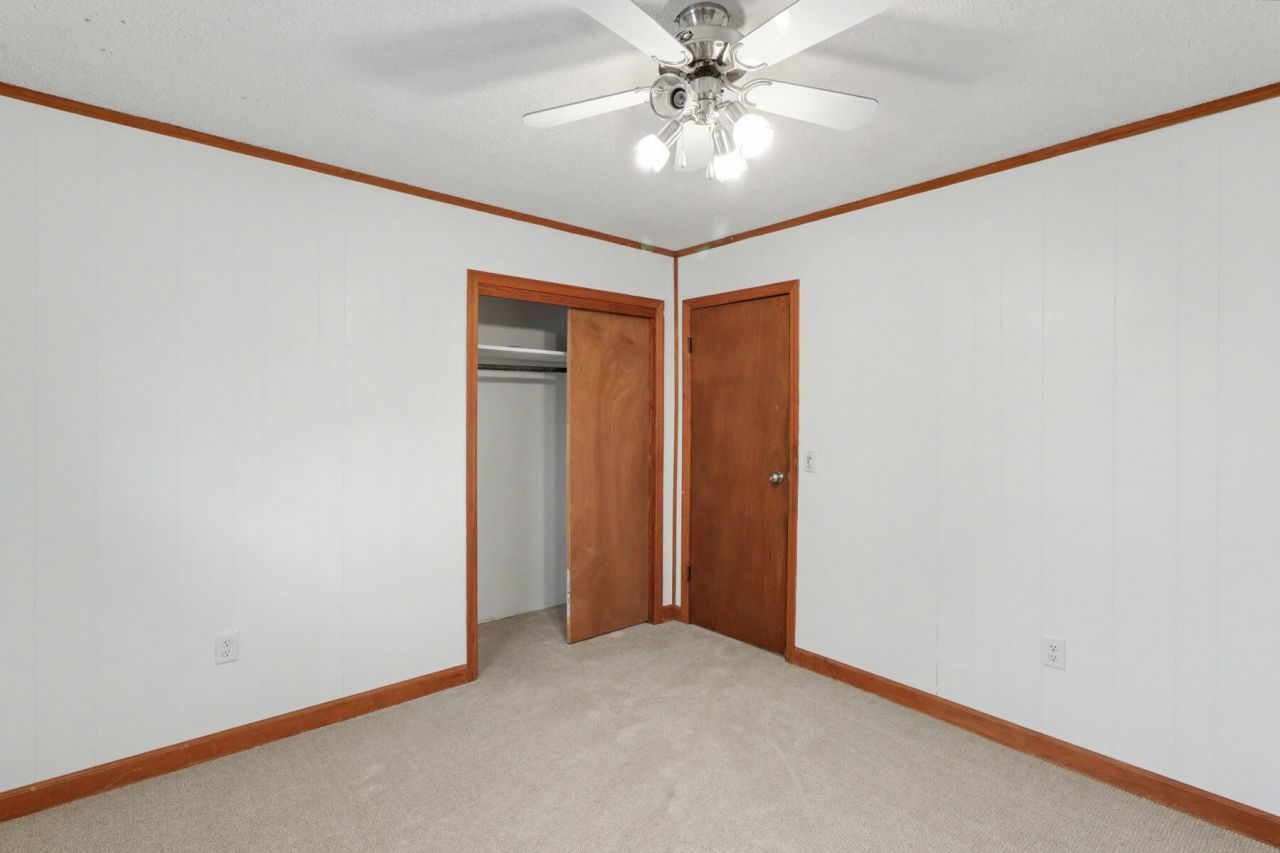 214 Bennette Street Photo 33