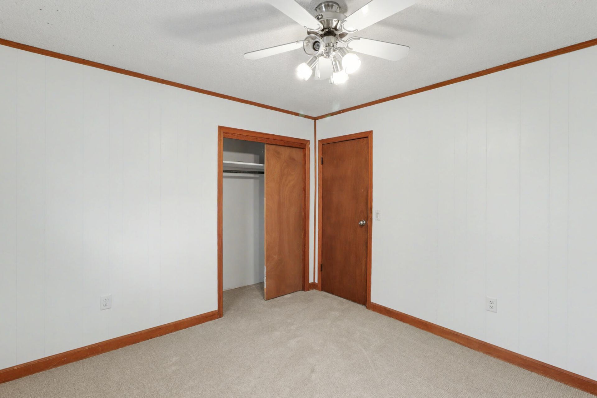 214 Bennette Street Photo 43