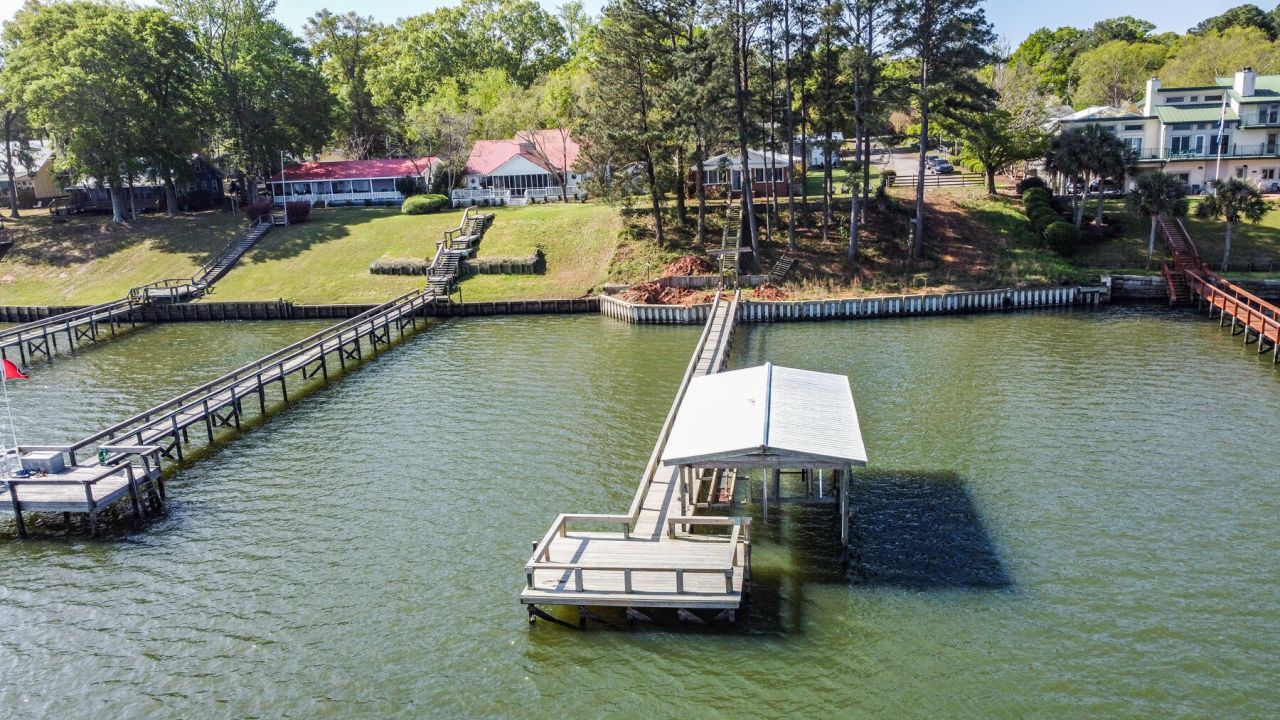 214 Bennette Street Photo 55