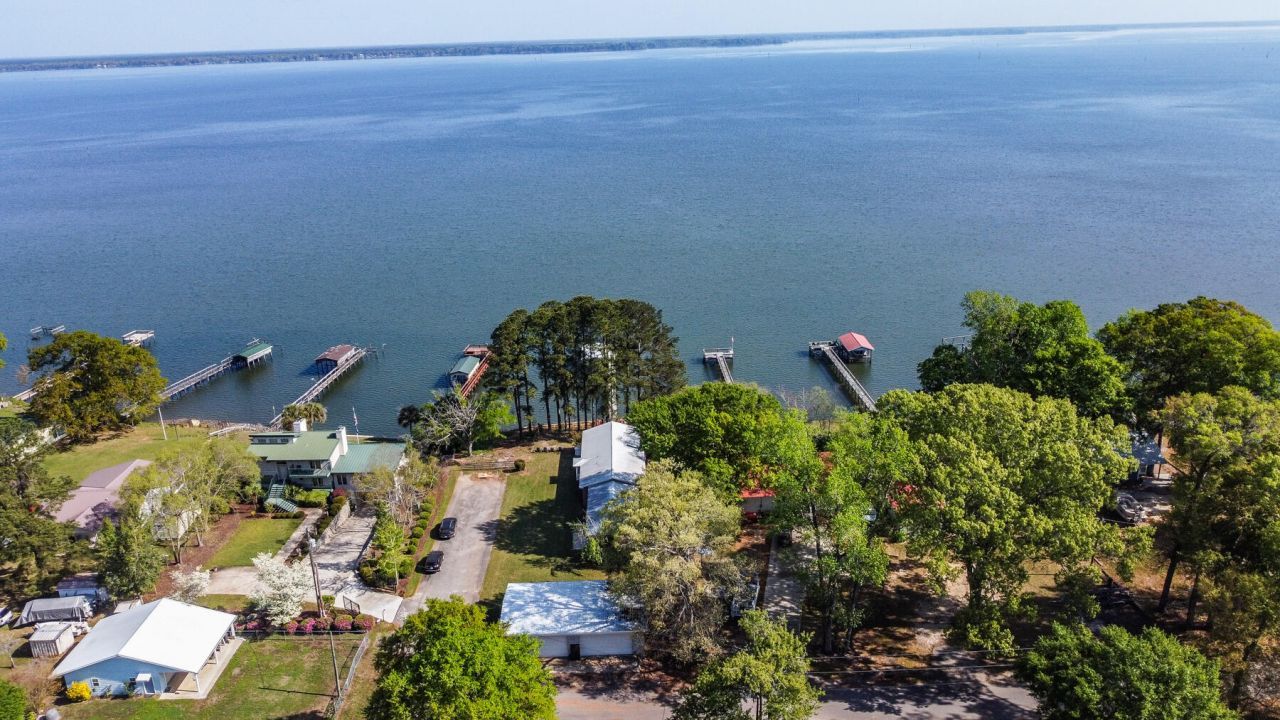 214 Bennette Street Photo 60