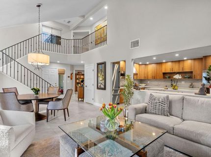 2126 University Park Dr, Sacramento, CA 95825 Photo