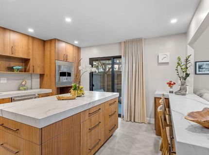 2126 University Park Dr, Sacramento, CA 95825 Photo