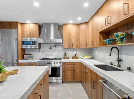 2126 University Park Dr, Sacramento, CA 95825 Photo