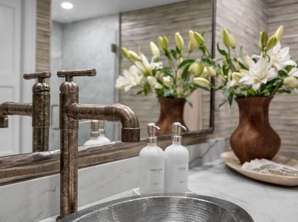 2126 University Park Dr, Sacramento, CA 95825 Photo