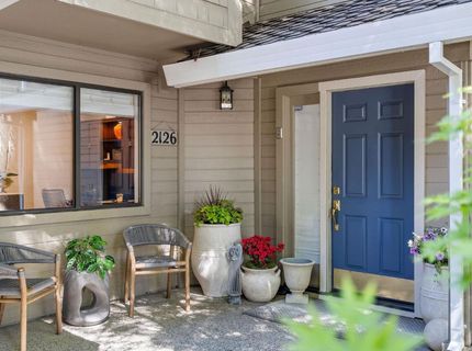 2126 University Park Dr, Sacramento, CA 95825 Photo