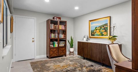 2126 University Park Dr, Sacramento, CA 95825 Photo