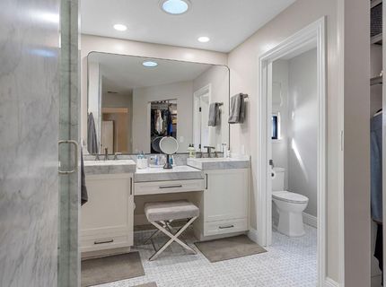 2126 University Park Dr, Sacramento, CA 95825 Photo