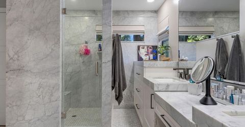 2126 University Park Dr, Sacramento, CA 95825 Photo