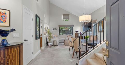 2126 University Park Dr, Sacramento, CA 95825 Photo