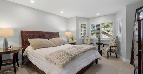 2126 University Park Dr, Sacramento, CA 95825 Photo