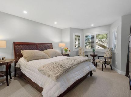 2126 University Park Dr, Sacramento, CA 95825 Photo