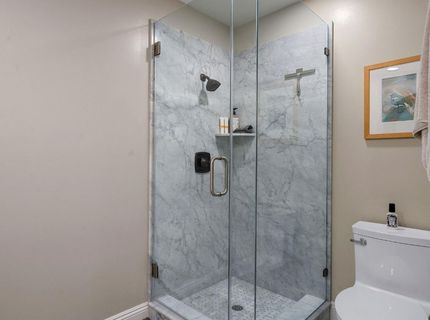 2126 University Park Dr, Sacramento, CA 95825 Photo